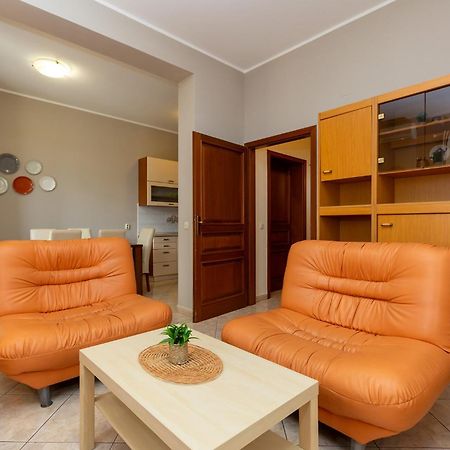 Apartment Mare Porec Esterno foto