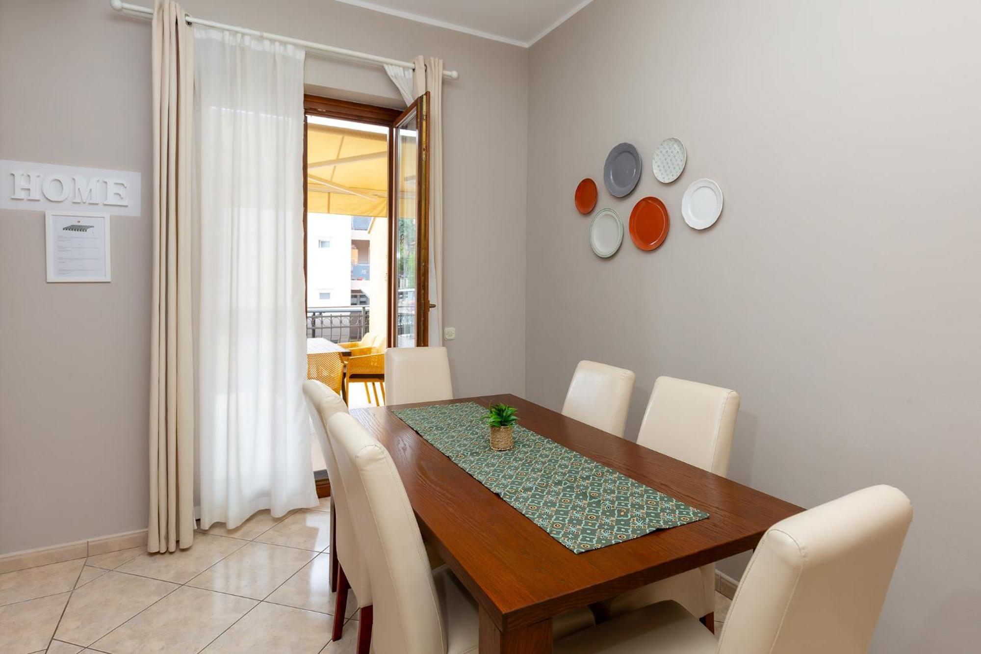 Apartment Mare Porec Esterno foto