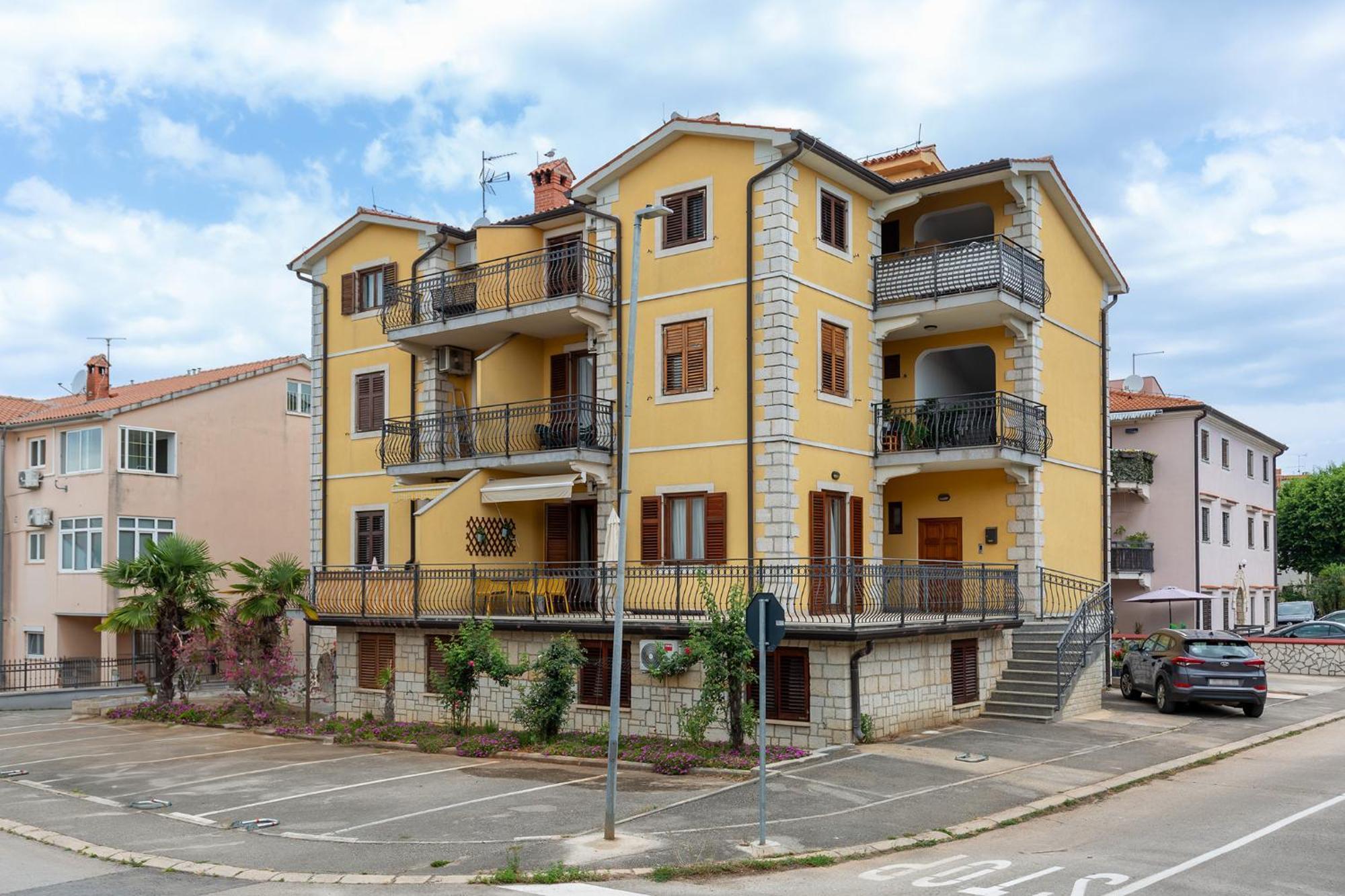 Apartment Mare Porec Esterno foto